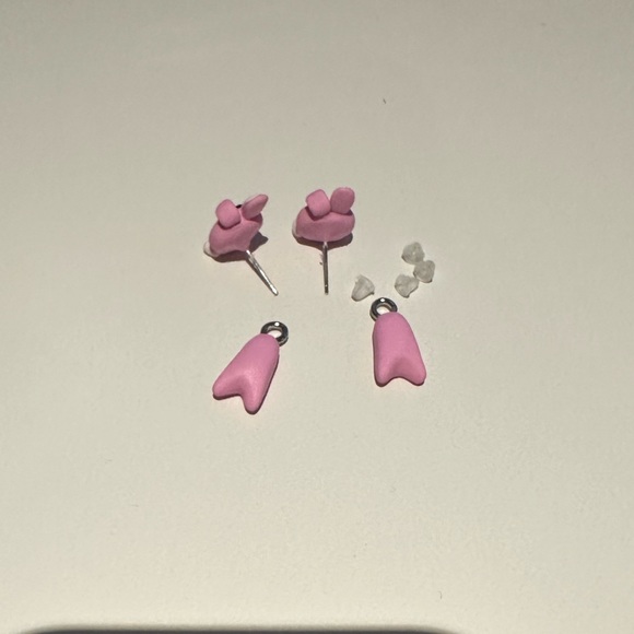 BTS BT21 Universtar Cooky Jungkook Earrings - Handmade polymer clay - Picture 2 of 2